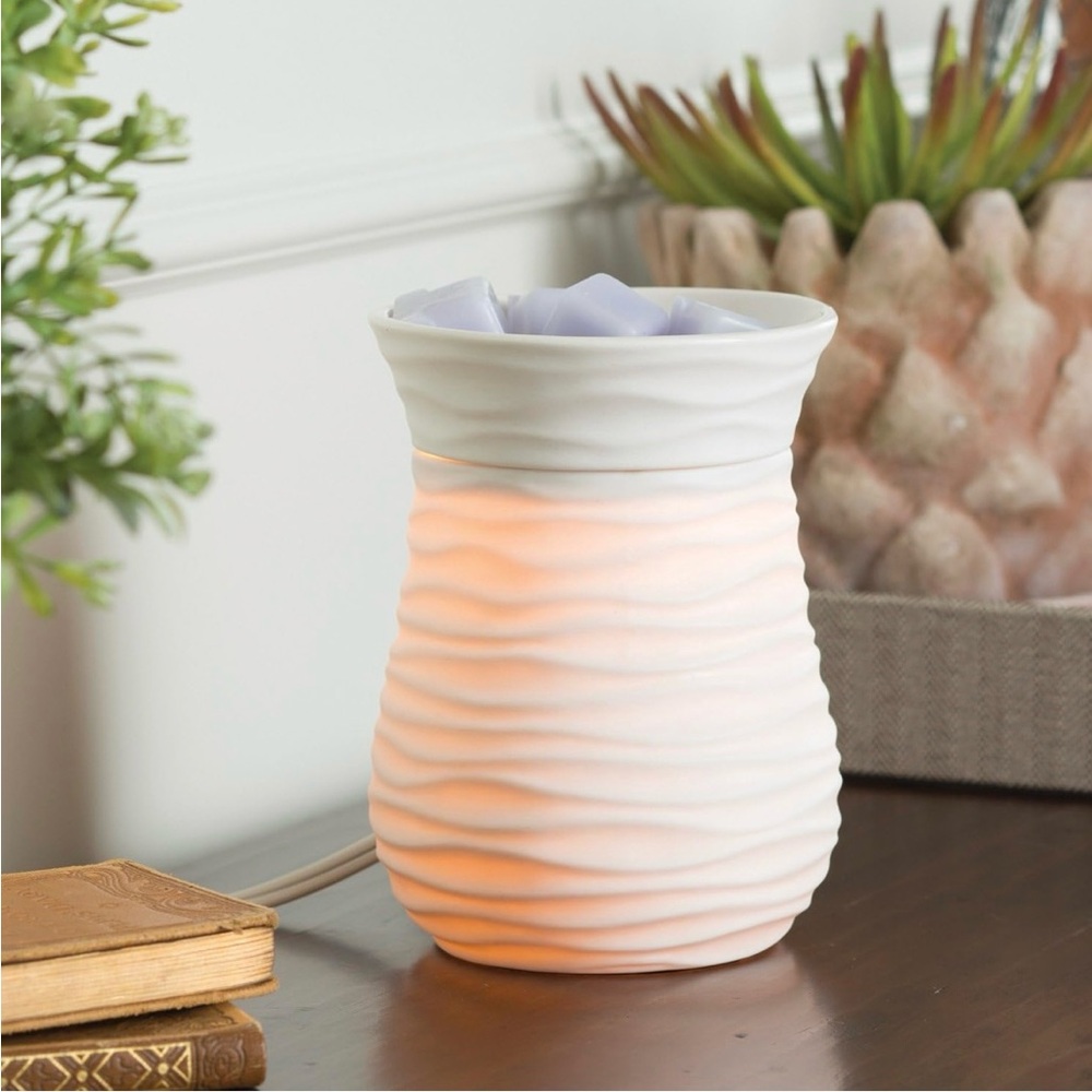 NEW✨Candle Warmers Harmony White Fragrance Warmer✨